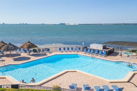 Condominio en venta en Saint Petersburg, Florida, 2 dormitorios, 89.19 m2 № 1916711 - foto 5