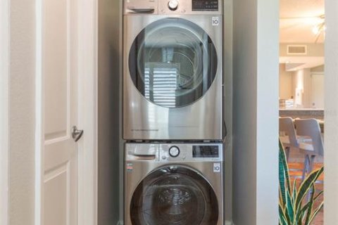 Condominio en venta en Saint Petersburg, Florida, 2 dormitorios, 89.19 m2 № 1916711 - foto 23