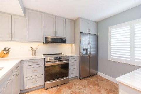 Condominio en venta en Saint Petersburg, Florida, 2 dormitorios, 89.19 m2 № 1916711 - foto 13