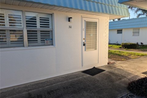 Condo in Sun City Center, Florida, 1 bedroom № 2123511