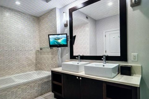 Copropriété à vendre à Doral, Floride: 1 chambre, 65.5 m2 № 2088723 - photo 7