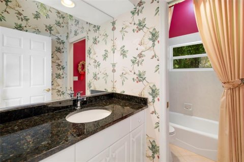 Casa en venta en Sarasota, Florida, 4 dormitorios, 312.24 m2 № 2222653 - foto 13