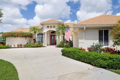 Casa en venta en Sarasota, Florida, 4 dormitorios, 312.24 m2 № 2222653 - foto 2