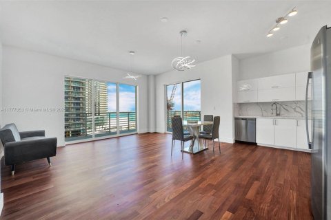 Condo à Miami, Floride, 2 chambres  № 2043970