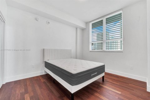 Copropriété à vendre à Miami, Floride: 2 chambres, 100.15 m2 № 2043970 - photo 13