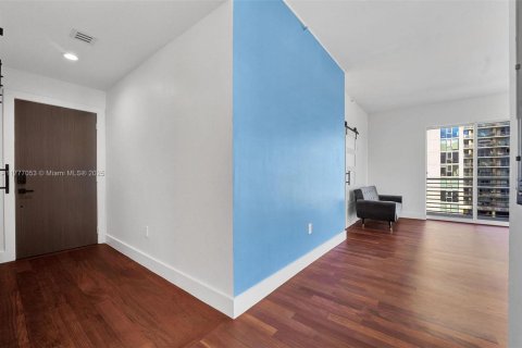 Copropriété à vendre à Miami, Floride: 2 chambres, 100.15 m2 № 2043970 - photo 21