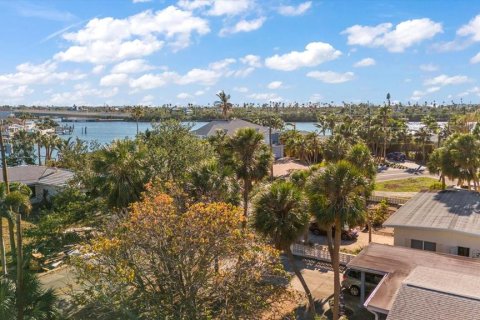 Casa en venta en Saint Pete Beach, Florida, 2 dormitorios, 101.54 m2 № 1548526 - foto 29