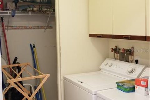 Copropriété à louer à Sarasota, Floride: 2 chambres, 123.84 m2 № 213734 - photo 24