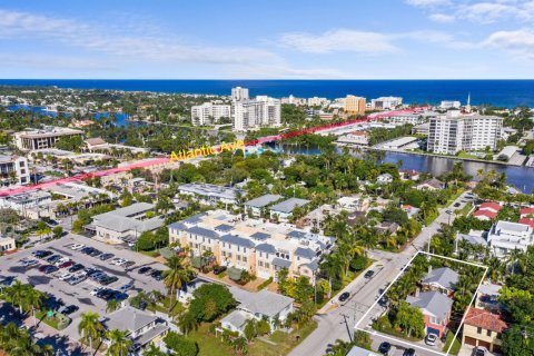 Propiedad comercial en alquiler en Delray Beach, Florida, 1 dormitorio, 43.66 m2 № 976685 - foto 1