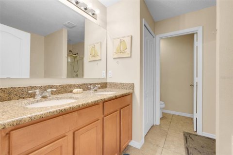 House in Davenport, Florida 6 bedrooms, 289.86 sq.m. № 1900705 - photo 18