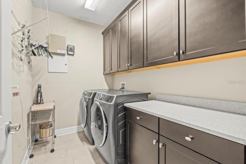 Casa en venta en Tampa, Florida, 4 dormitorios, 241.08 m2 № 1876198 - foto 27