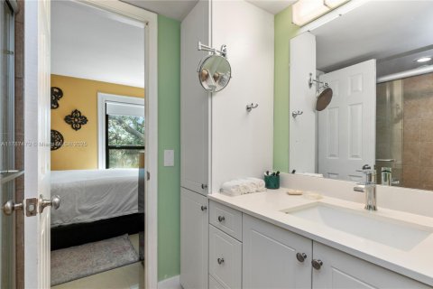 Touwnhouse à vendre à Pembroke Pines, Floride: 2 chambres, 96.62 m2 № 2153828 - photo 22