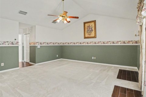 Villa ou maison à vendre à Orlando, Floride: 4 chambres, 185.9 m2 № 2202227 - photo 11