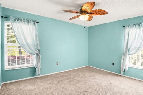 Villa ou maison à vendre à Orlando, Floride: 4 chambres, 185.9 m2 № 2202227 - photo 19