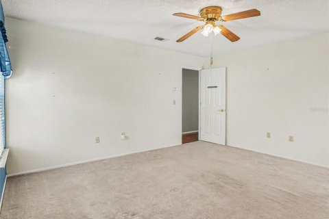 Villa ou maison à vendre à Orlando, Floride: 4 chambres, 185.9 m2 № 2202227 - photo 21