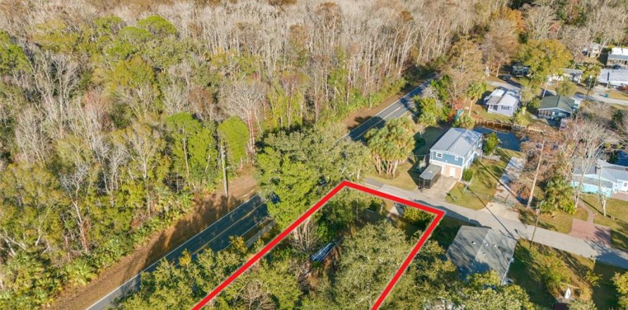 Land in Weeki Wachee, Florida № 2118401