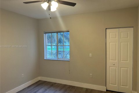 Condominio en alquiler en Miramar, Florida, 2 dormitorios, 89.74 m2 № 1991908 - foto 25