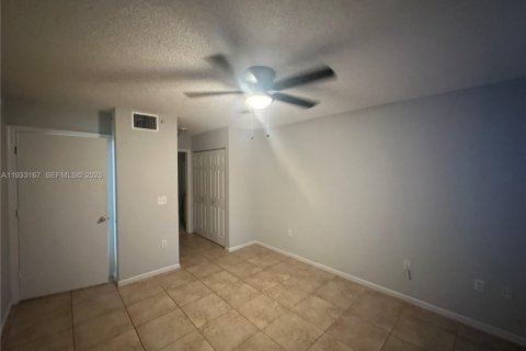 Condominio en alquiler en Miramar, Florida, 2 dormitorios, 89.74 m2 № 1991908 - foto 21