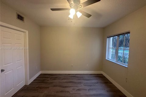 Condominio en alquiler en Miramar, Florida, 2 dormitorios, 89.74 m2 № 1991908 - foto 26