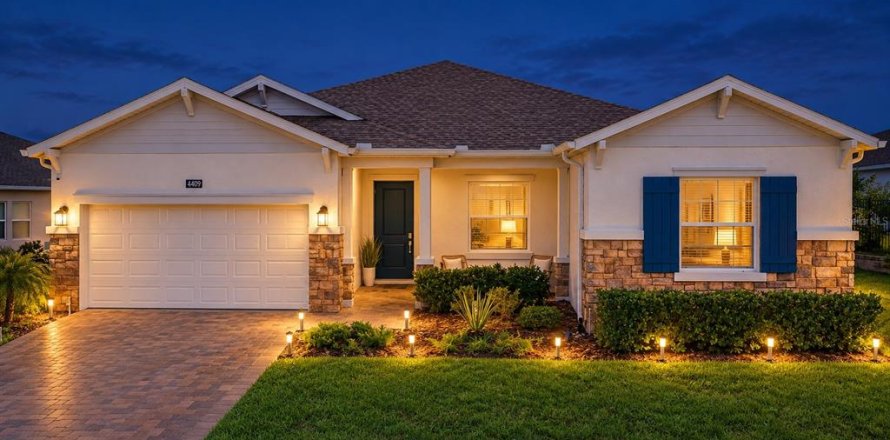 House in Davenport, Florida 4 bedrooms, 246.19 sq.m. № 2396832