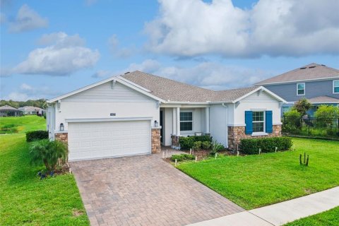 House in Davenport, Florida 4 bedrooms, 246.19 sq.m. № 2396832 - photo 2