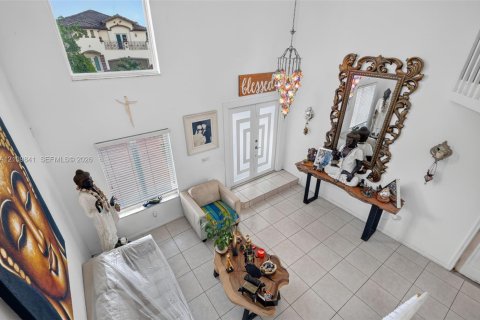 Villa ou maison à vendre à Miami, Floride: 3 chambres, 208.29 m2 № 2429858 - photo 19