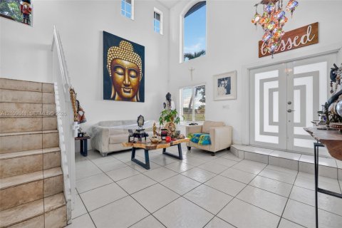 Villa ou maison à vendre à Miami, Floride: 3 chambres, 208.29 m2 № 2429858 - photo 5