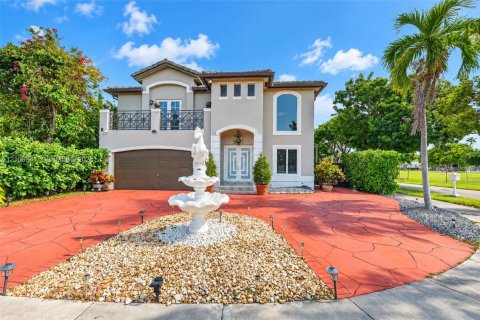 Villa ou maison à Miami, Floride 3 chambres, 208.29 m2 № 2429858