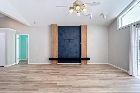 Casa en venta en Spring Hill, Florida, 3 dormitorios, 169.27 m2 № 1844322 - foto 16