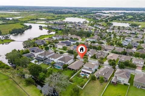 House in Winter Garden, Florida 4 bedrooms, 189.8 sq.m. № 1840449 - photo 9