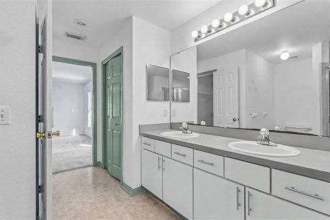 Купить виллу или дом в Лейкленд, Флорида 9 комнат, 168.99м2, № 2398559 - фото 12