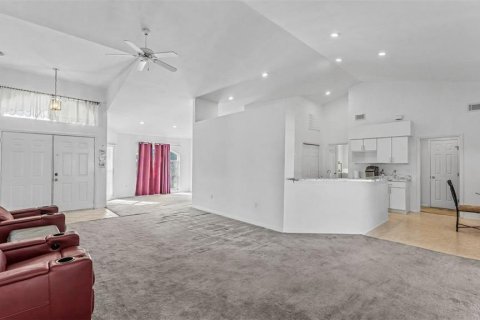 Купить виллу или дом в Лейкленд, Флорида 9 комнат, 168.99м2, № 2398559 - фото 28