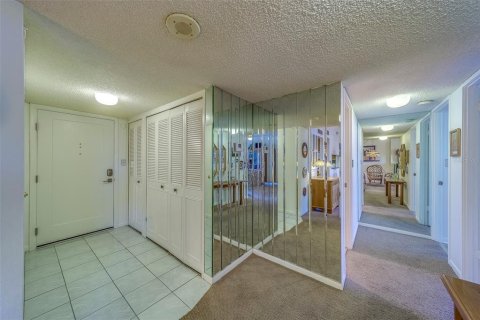 Condominio en venta en Clearwater, Florida, 2 dormitorios, 115.2 m2 № 1837392 - foto 3
