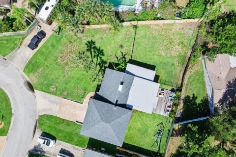 House in Ormond Beach, Florida 3 bedrooms, 173.54 sq.m. № 2205511 - photo 5