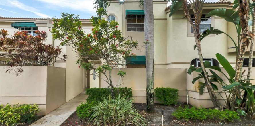 Кондоминиум с 2 спальнями в Бока-Ратон, Флорида № 2047332