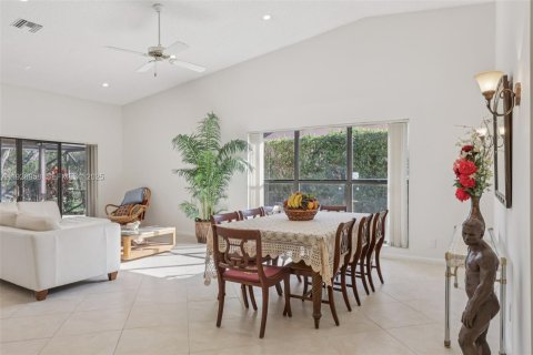 Купить виллу или дом в Бока-Ратон, Флорида 3 спальни, 179.12м2, № 1991053 - фото 14