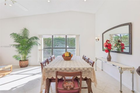 Купить виллу или дом в Бока-Ратон, Флорида 3 спальни, 179.12м2, № 1991053 - фото 16