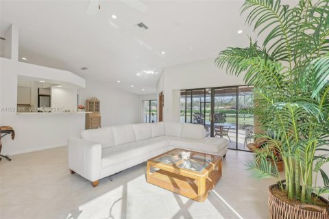 Купить виллу или дом в Бока-Ратон, Флорида 3 спальни, 179.12м2, № 1991053 - фото 9