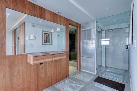 Снять в аренду кондоминиум в Майами-Бич, Флорида 1 спальня, 61.22м2, № 1926285 - фото 10