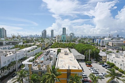 Снять в аренду кондоминиум в Майами-Бич, Флорида 1 спальня, 61.22м2, № 1926285 - фото 28