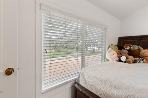 House in Saint Petersburg, Florida 5 bedrooms, 235.97 sq.m. № 1719256 - photo 29