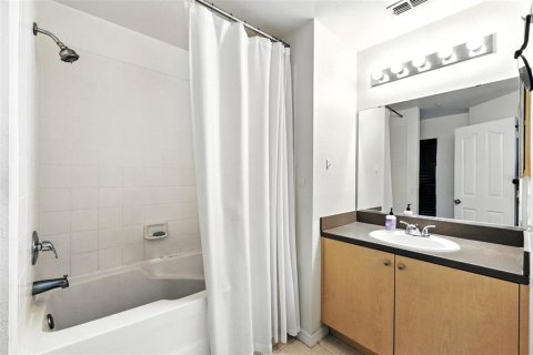 Condominio en alquiler en Celebration, Florida, 3 dormitorios, 152.36 m2 № 1906854 - foto 21