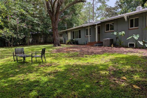 House in Gainesville, Florida 4 bedrooms, 147.9 sq.m. № 1901353 - photo 7