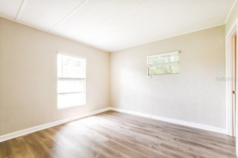 Villa ou maison à louer à Casselberry, Floride: 2 chambres, 78.04 m2 № 2100053 - photo 8