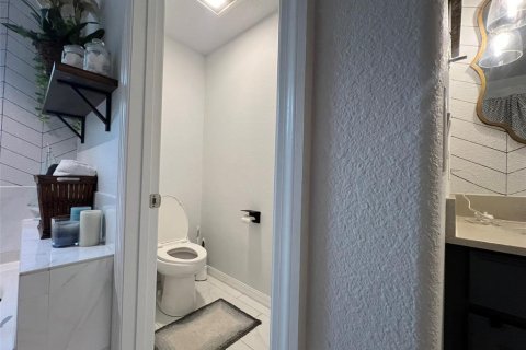 Casa en venta en Orlando, Florida, 3 dormitorios, 216.18 m2 № 2219661 - foto 11