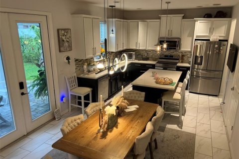 Casa en venta en Orlando, Florida, 3 dormitorios, 216.18 m2 № 2219661 - foto 5