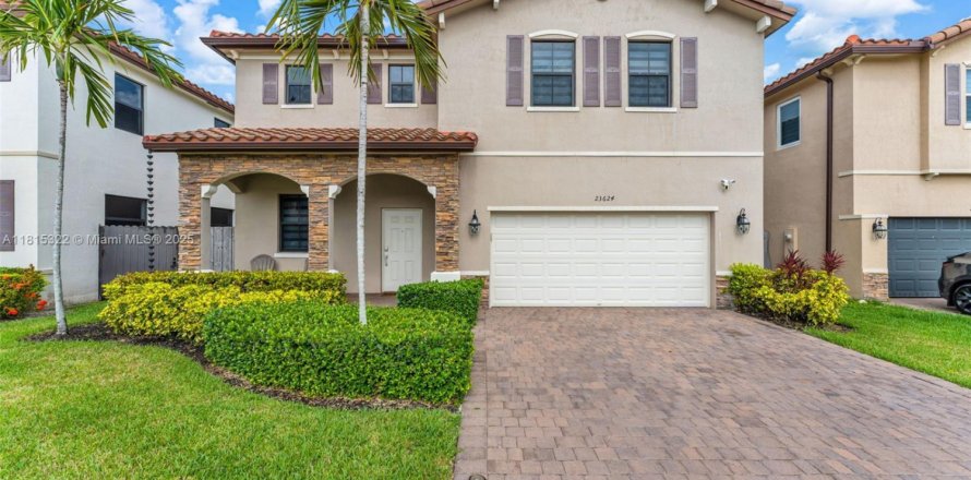 Casa en Homestead, Florida 4 dormitorios, 238.94 m2 № 1766867