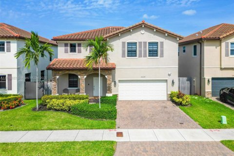 Casa en venta en Homestead, Florida, 4 dormitorios, 238.94 m2 № 1766867 - foto 2