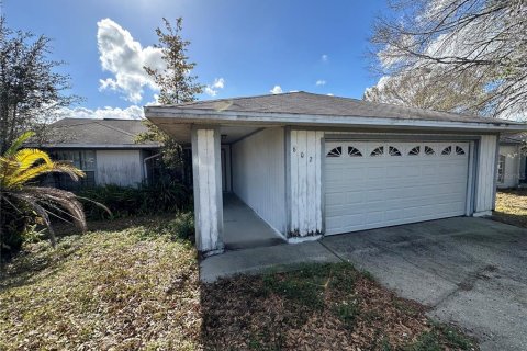 Villa ou maison à vendre à Kissimmee, Floride: 3 chambres, 120.31 m2 № 2142700 - photo 2