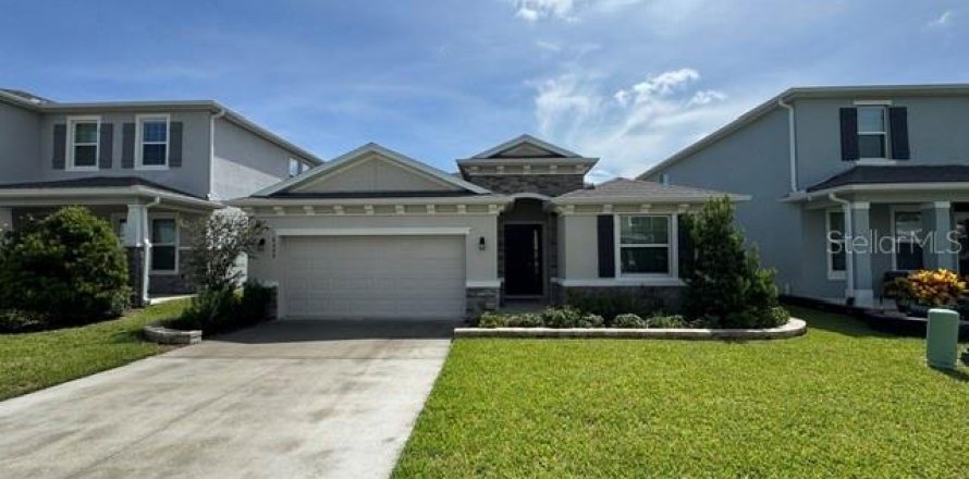 Casa en Ocala, Florida 4 dormitorios, 190.73 m2 № 1908027
